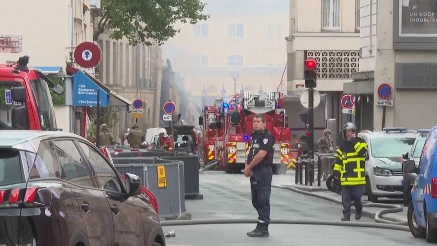 Video: Po výbuchu domu v Paříži je 37 zraněných